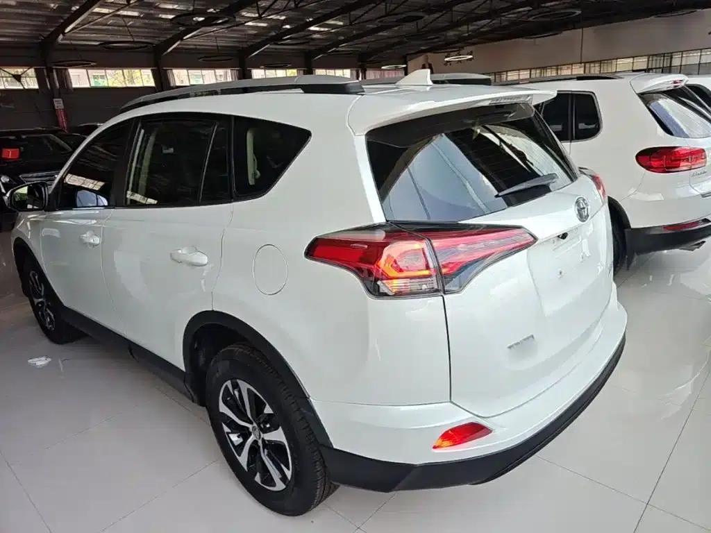 2019 Toyota RAV4 2.0L CVT 2WD Pioneer Edition (China VI Emission Standard) — миниатюра 5