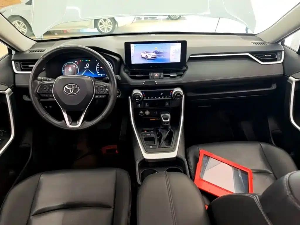 2023 RAV4 Hybrid 2.5L E-CVT 2WD Elite Plus Edition — миниатюра 10