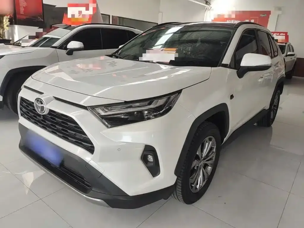 2023 RAV4 2.0L CVT 2WD 20th Anniversary Platinum Edition — миниатюра 2