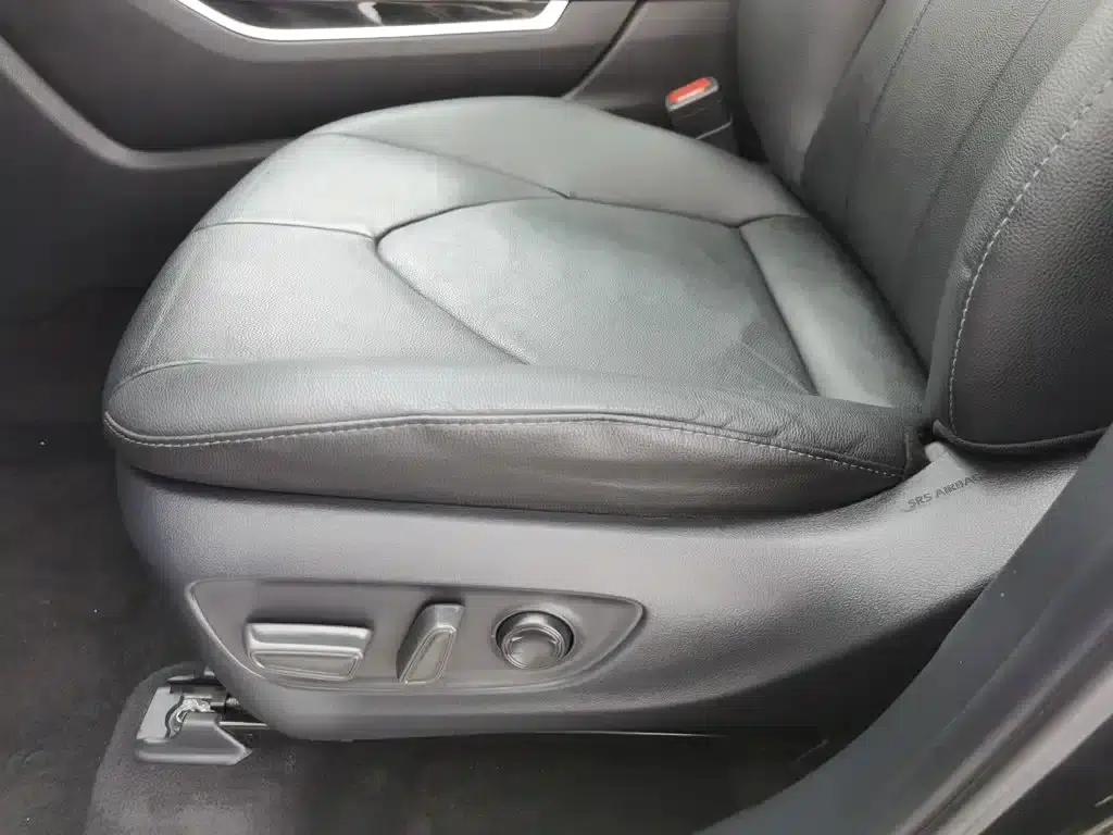 2022 Toyota Highlander Hybrid 2.5L AWD Premium 7-Seater — миниатюра 20