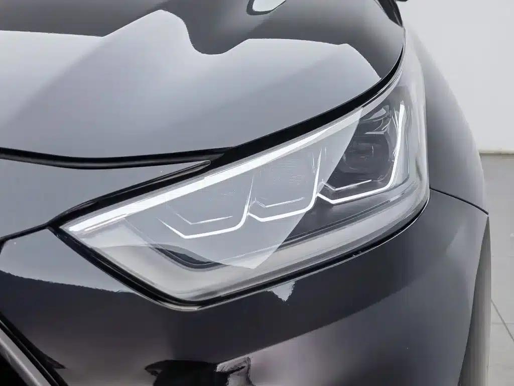 2022 Toyota Highlander Hybrid 2.5L AWD Premium 7-Seater — миниатюра 7