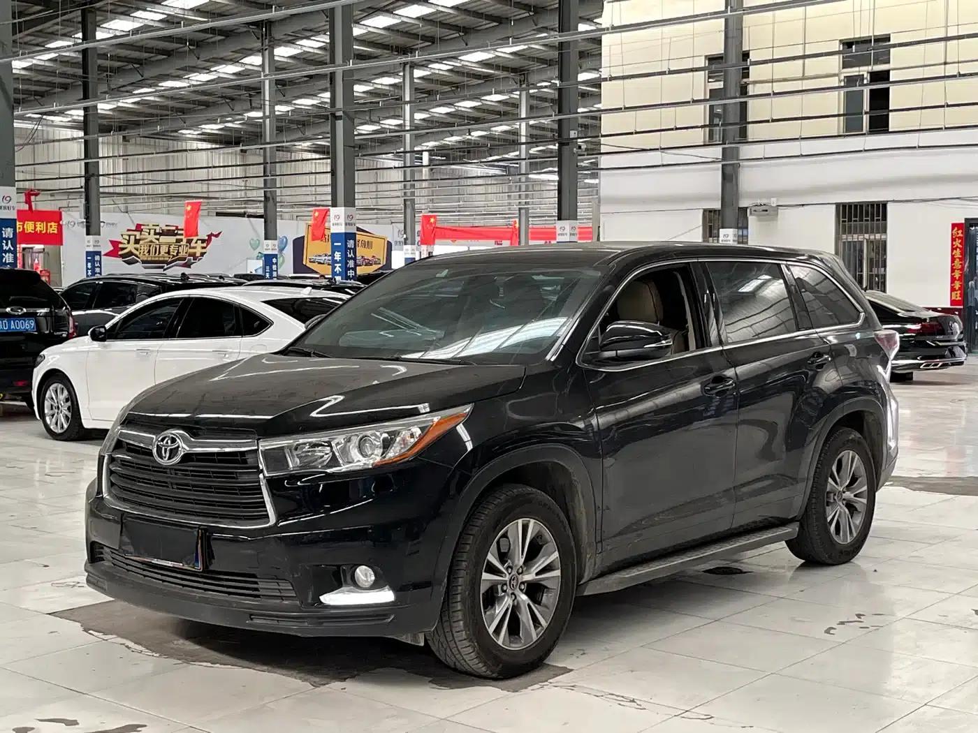 2015 Highlander 2.0T AWD Elite Edition 7-seater — миниатюра 1
