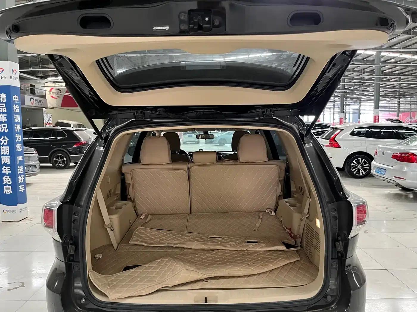 2015 Highlander 2.0T AWD Elite Edition 7-seater — миниатюра 12