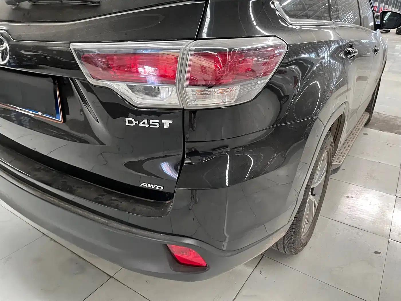 2015 Highlander 2.0T AWD Elite Edition 7-seater — миниатюра 17