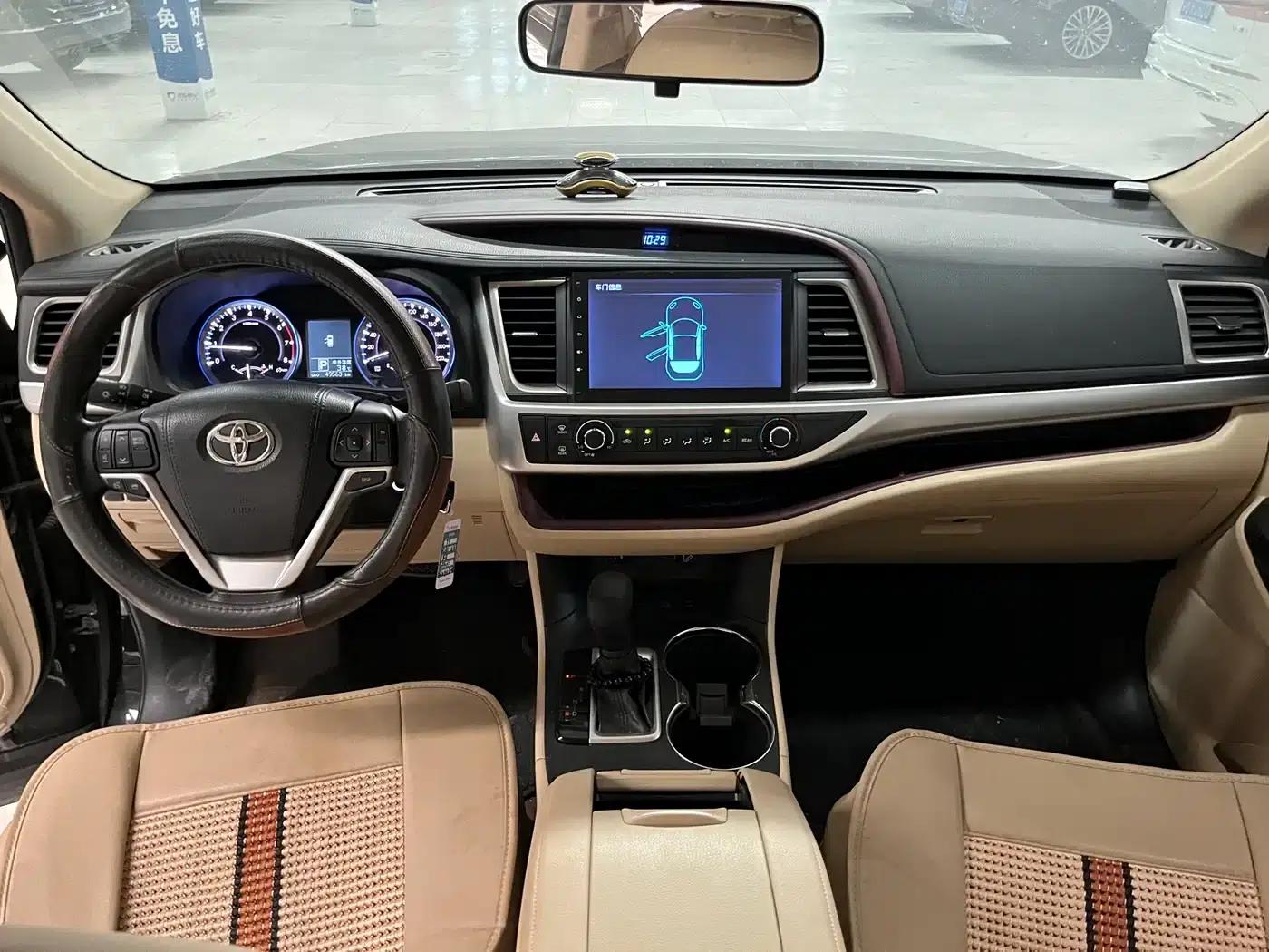 2015 Highlander 2.0T AWD Elite Edition 7-seater — миниатюра 9