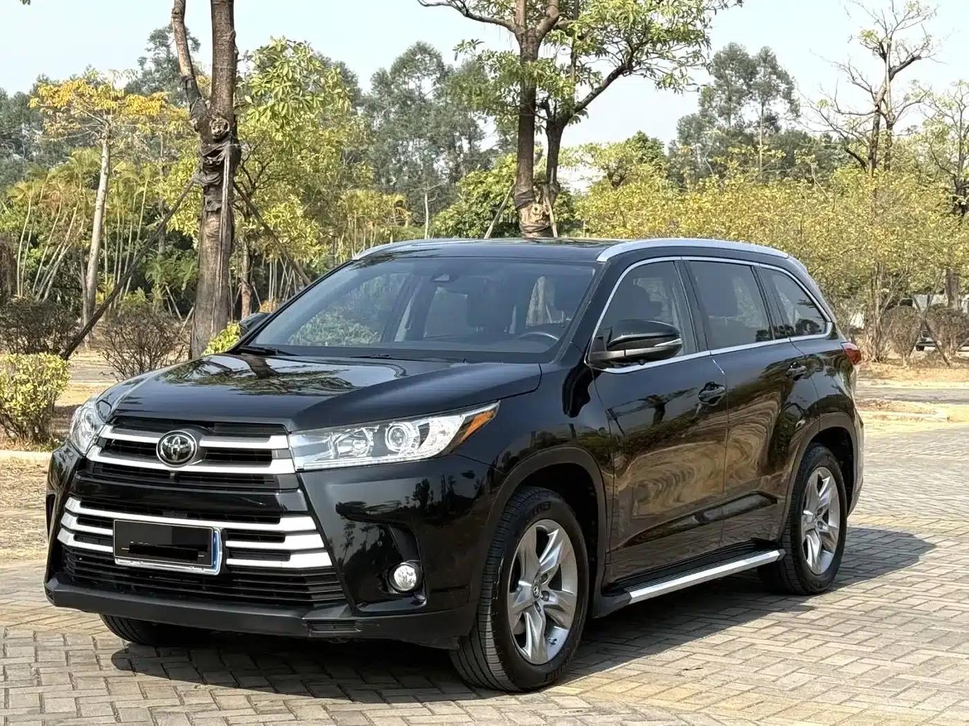 2021 Toyota Highlander 2.0T AWD Luxury 7-seater — миниатюра 1
