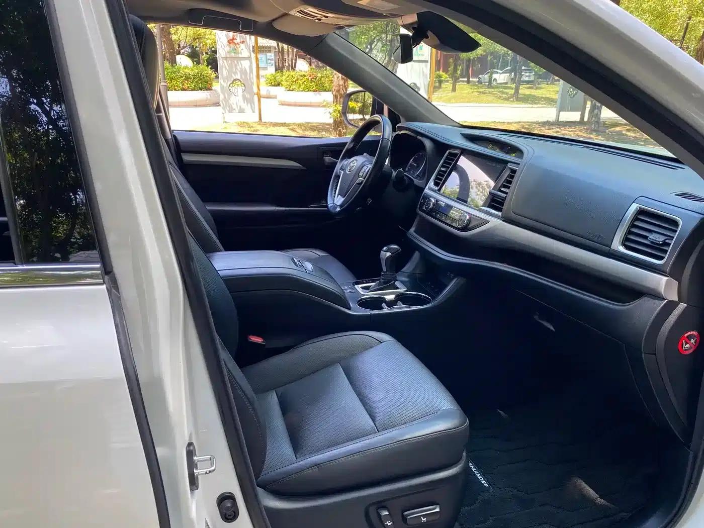 2018 Toyota Highlander 2.0T 4WD Premium Edition 7-seater (National V Emission Standard) — миниатюра 11