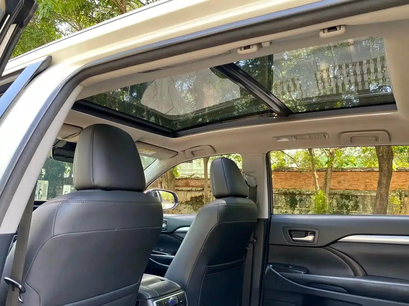 2018 Toyota Highlander 2.0T 4WD Premium Edition 7-seater (National V Emission Standard) — миниатюра 22