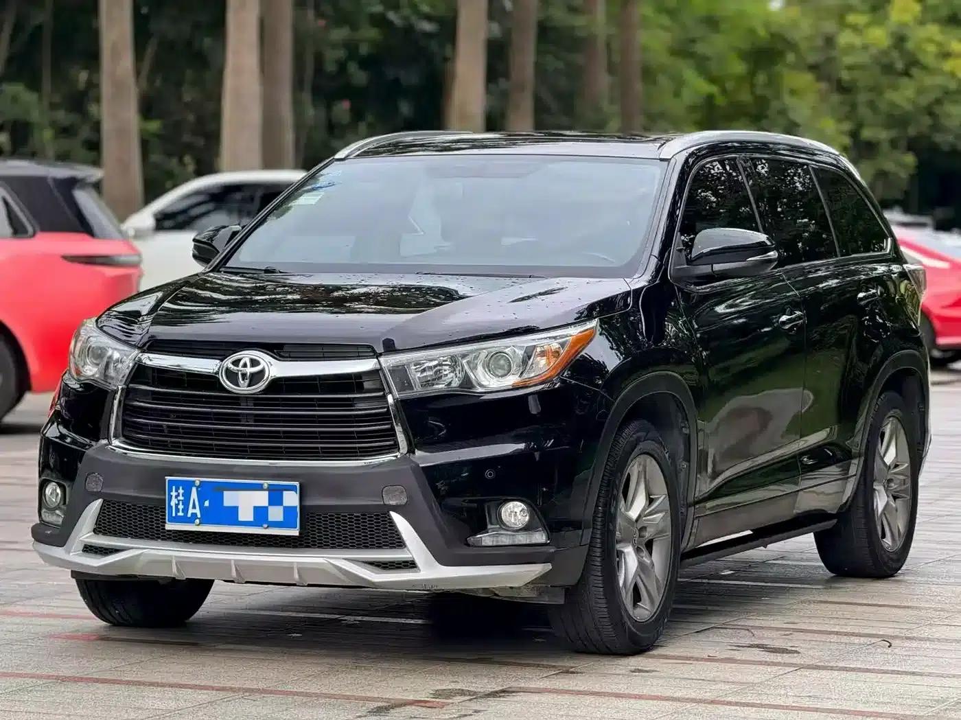 2015 Highlander 2.0T AWD Luxury 7-seater — миниатюра 1