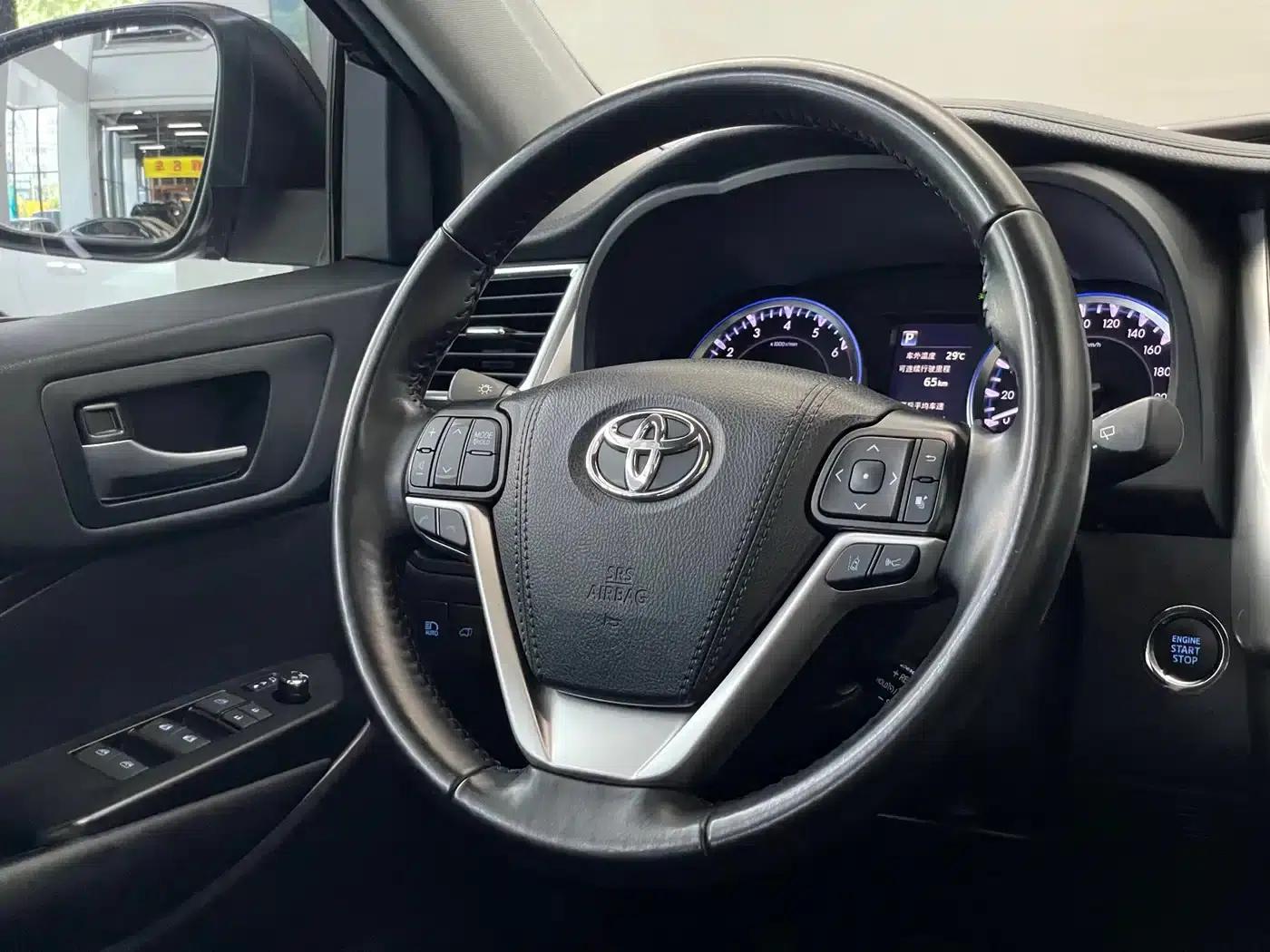 2021 Toyota Highlander 2.0T AWD Premium Edition (7-seater) — миниатюра 13