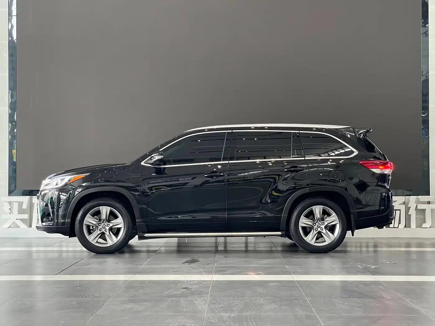 2021 Toyota Highlander 2.0T AWD Premium Edition (7-seater) — миниатюра 3