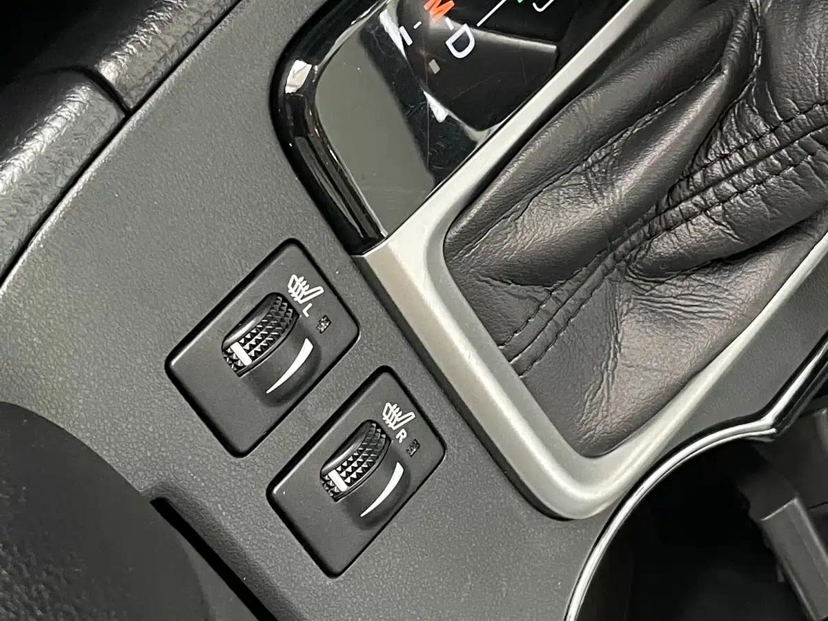 2021 Toyota Highlander 2.0T AWD Premium Edition (7-seater) — миниатюра 21