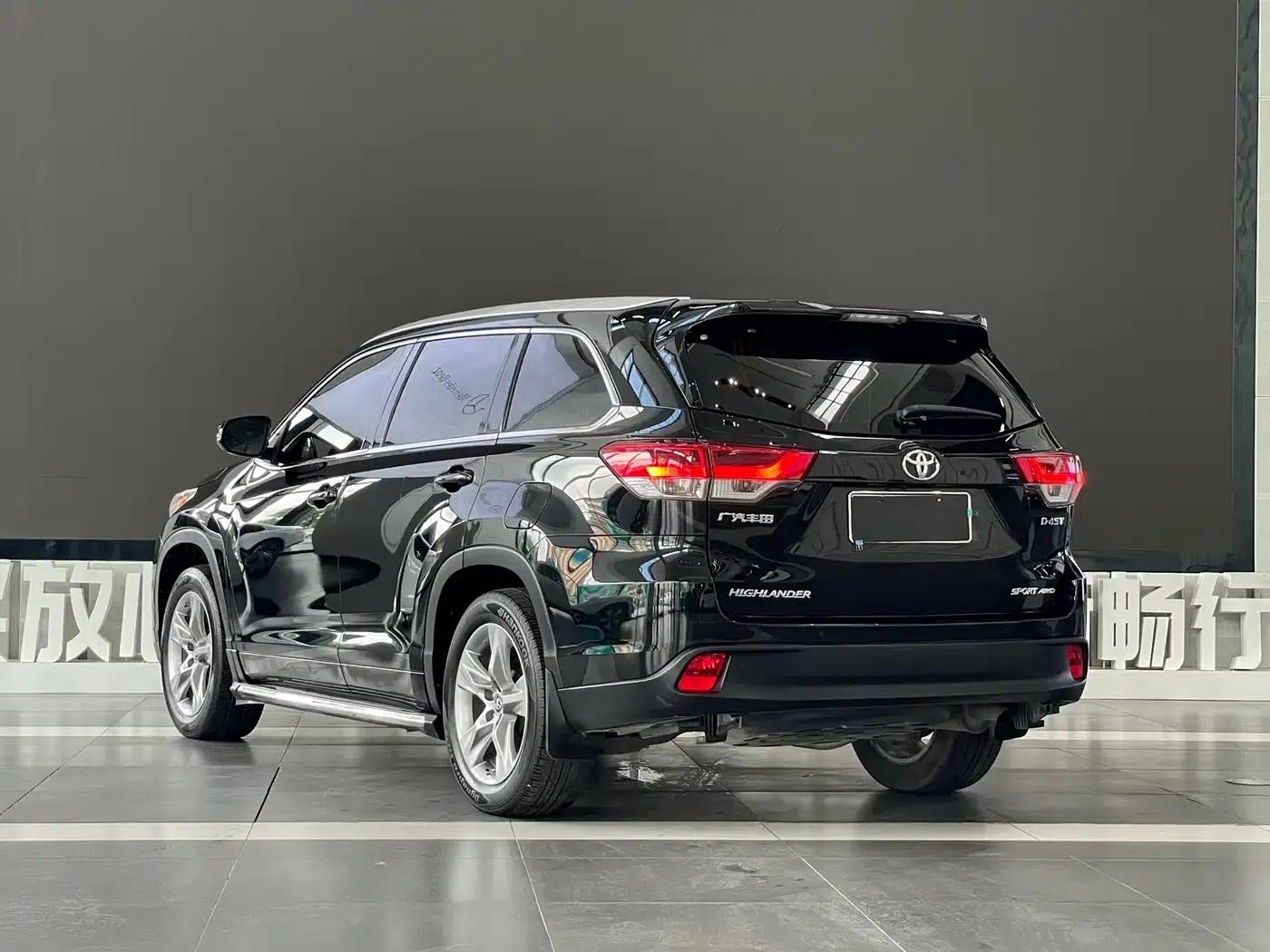2021 Toyota Highlander 2.0T AWD Premium Edition (7-seater) — миниатюра 4