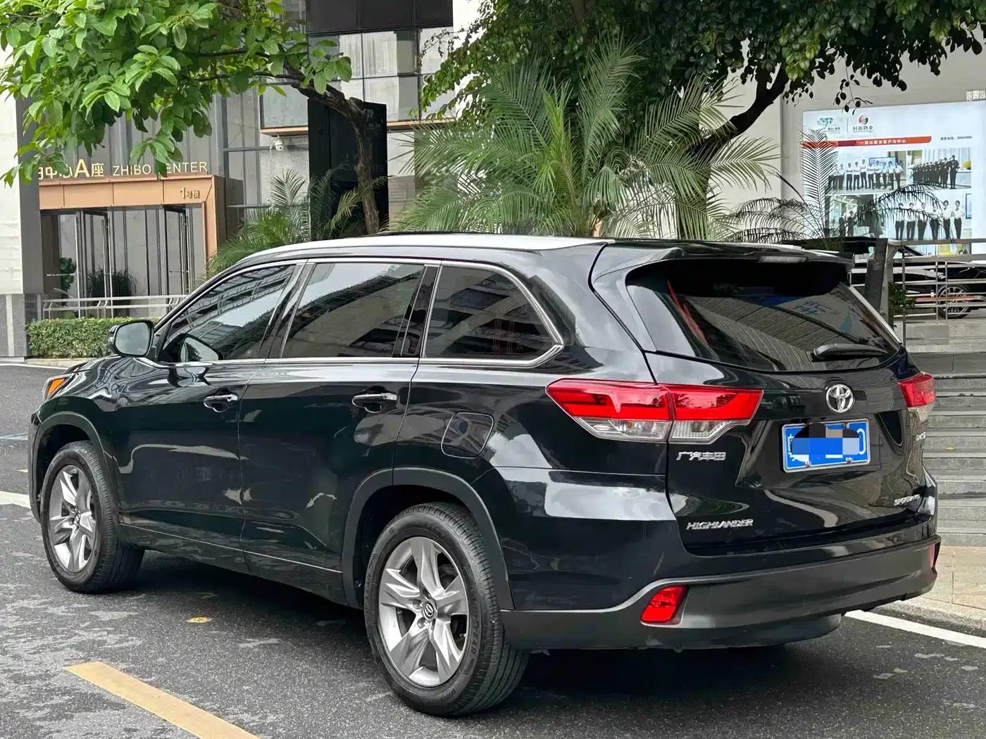 2018 Toyota Highlander 2.0T AWD Luxury 7-seater (China VI Emission Standard) — миниатюра 23