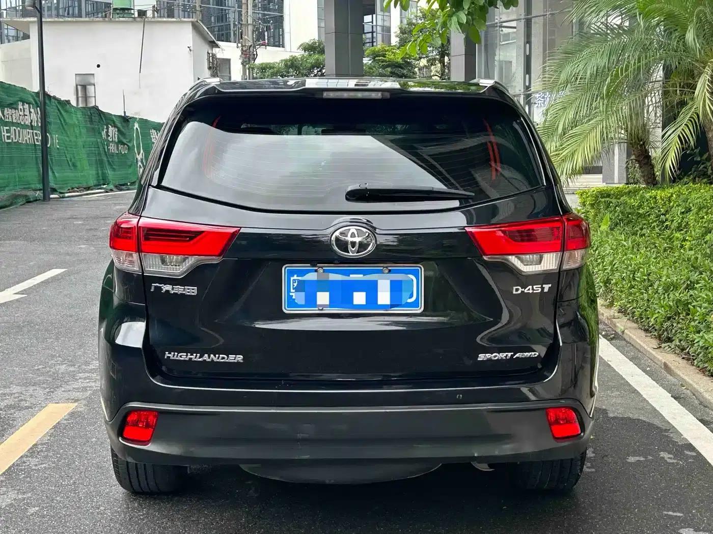 2018 Toyota Highlander 2.0T AWD Luxury 7-seater (China VI Emission Standard) — миниатюра 24