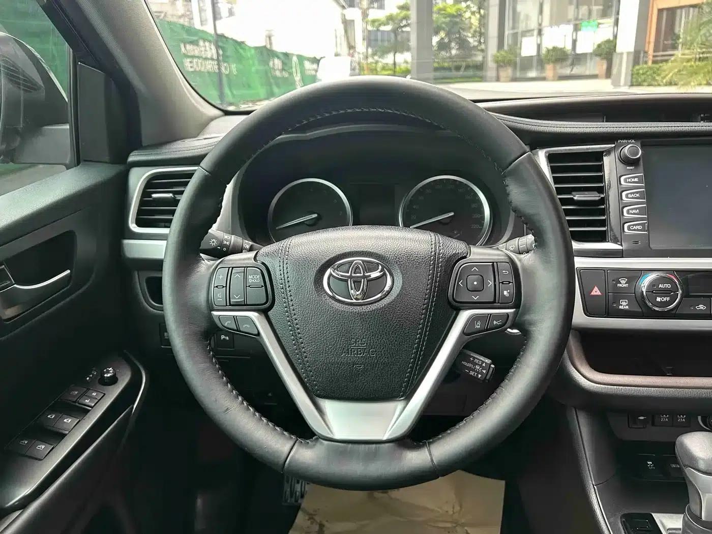2018 Toyota Highlander 2.0T AWD Luxury 7-seater (China VI Emission Standard) — миниатюра 9