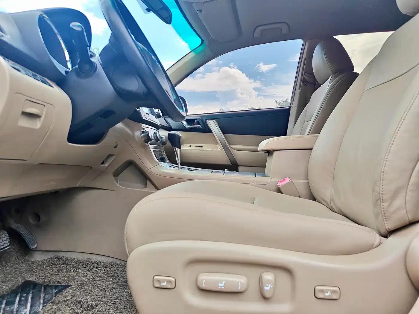 Highlander 2009 2.7L 2WD 5-seater Sport Edition — миниатюра 13