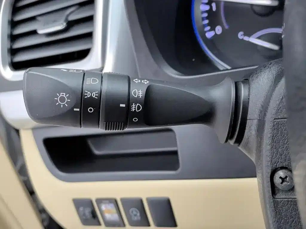 2017 Highlander 2.0T AWD Elite Edition 7-seater — миниатюра 21
