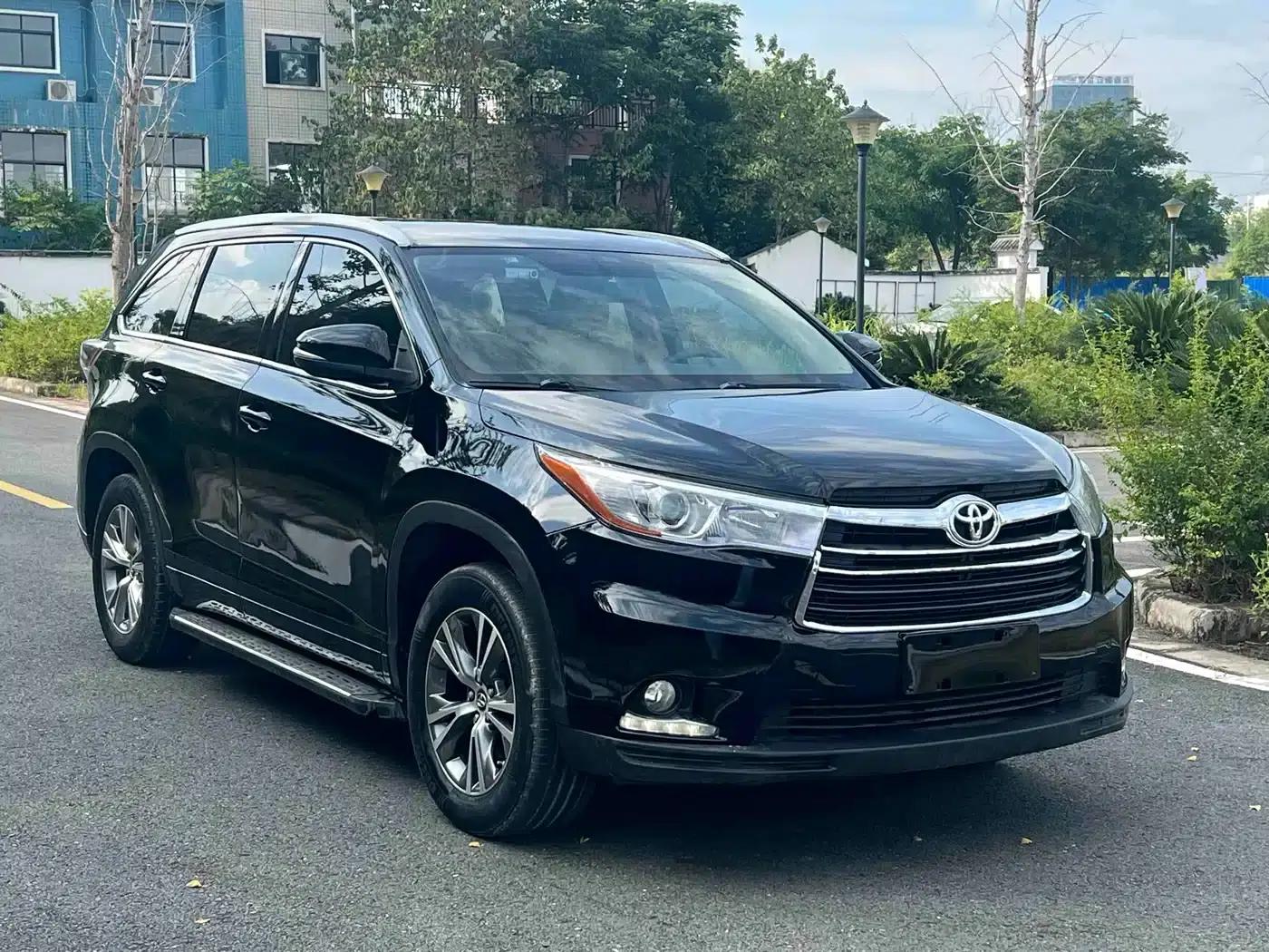 2017 Highlander 2.0T AWD Elite Edition 7-seater — миниатюра 3
