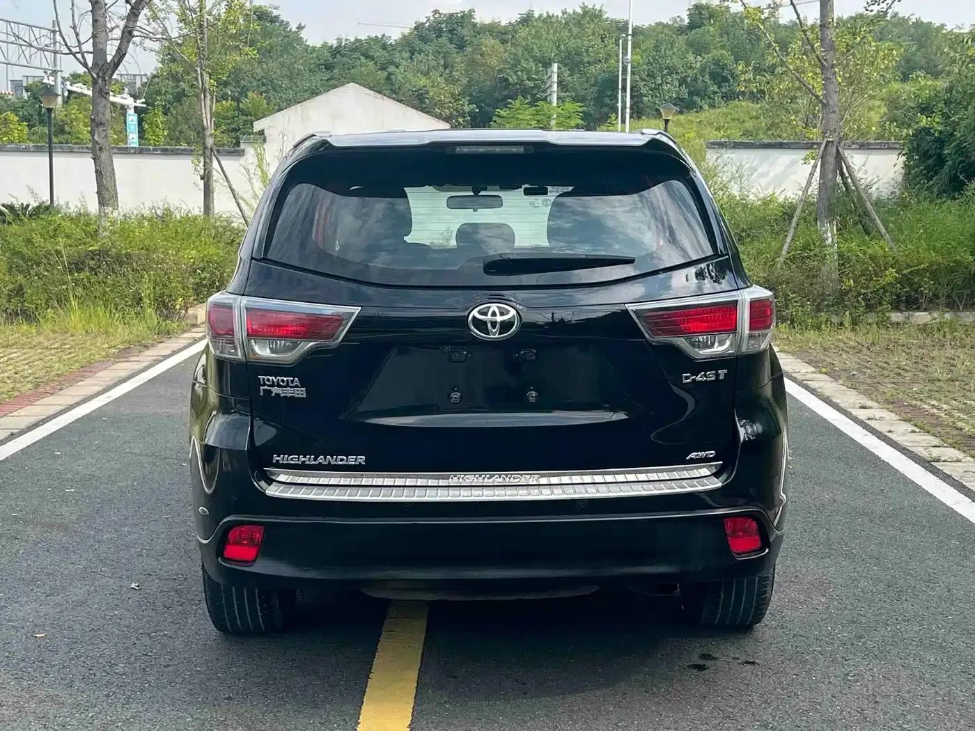 2017 Highlander 2.0T AWD Elite Edition 7-seater — миниатюра 5