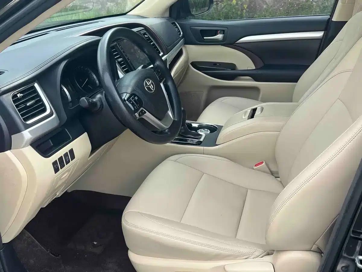 2017 Highlander 2.0T AWD Elite Edition 7-seater — миниатюра 7