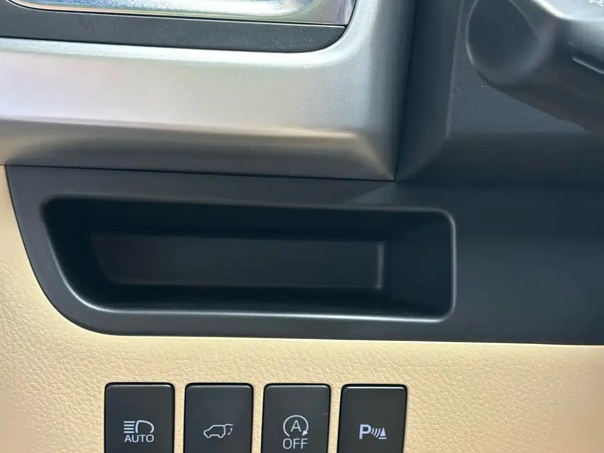 2018 Toyota Highlander 2.0T 4WD Premium Edition 7-seater (China VI Emission Standard) — миниатюра 23