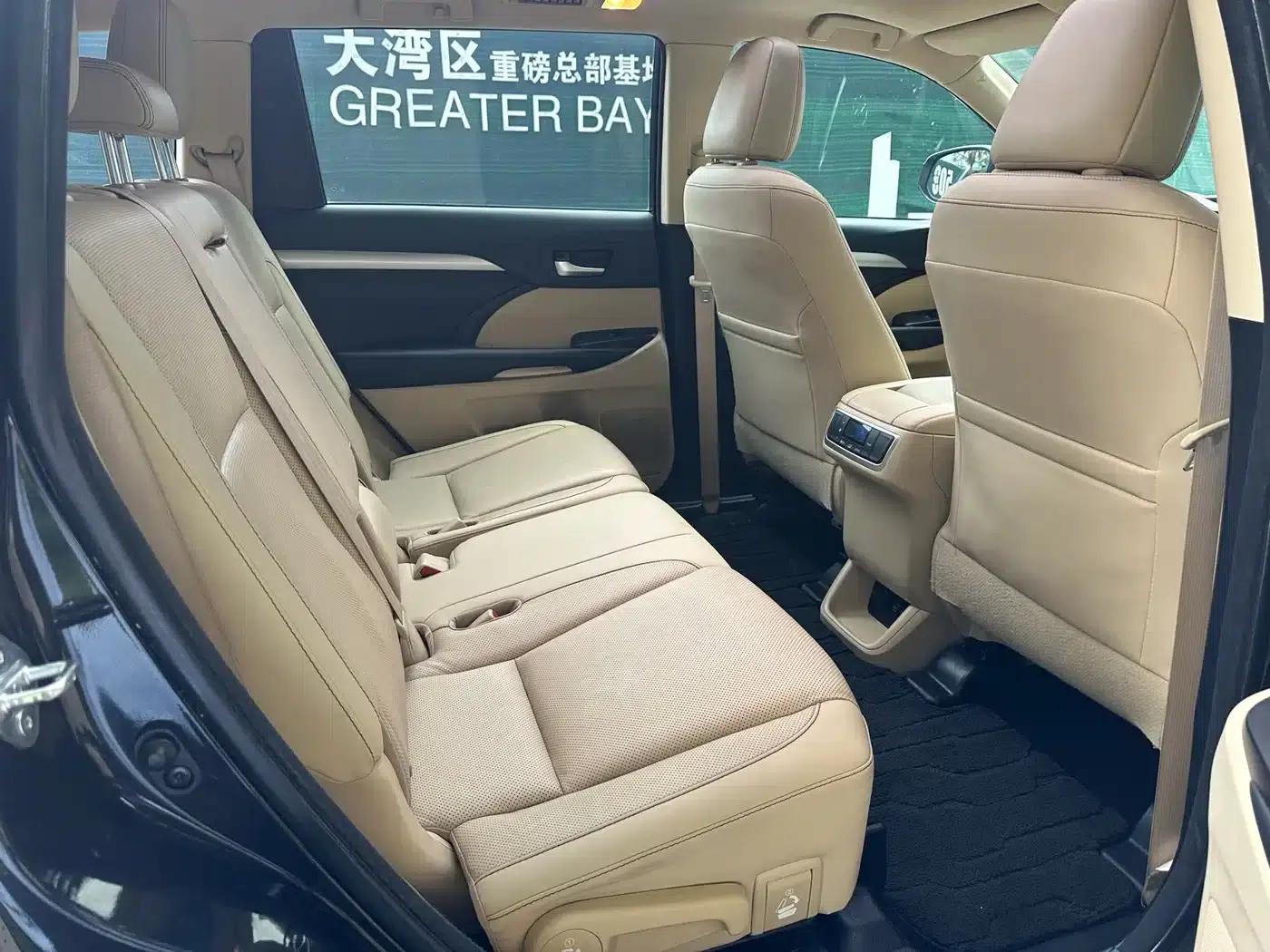 2018 Toyota Highlander 2.0T 4WD Premium Edition 7-seater (China VI Emission Standard) — миниатюра 26