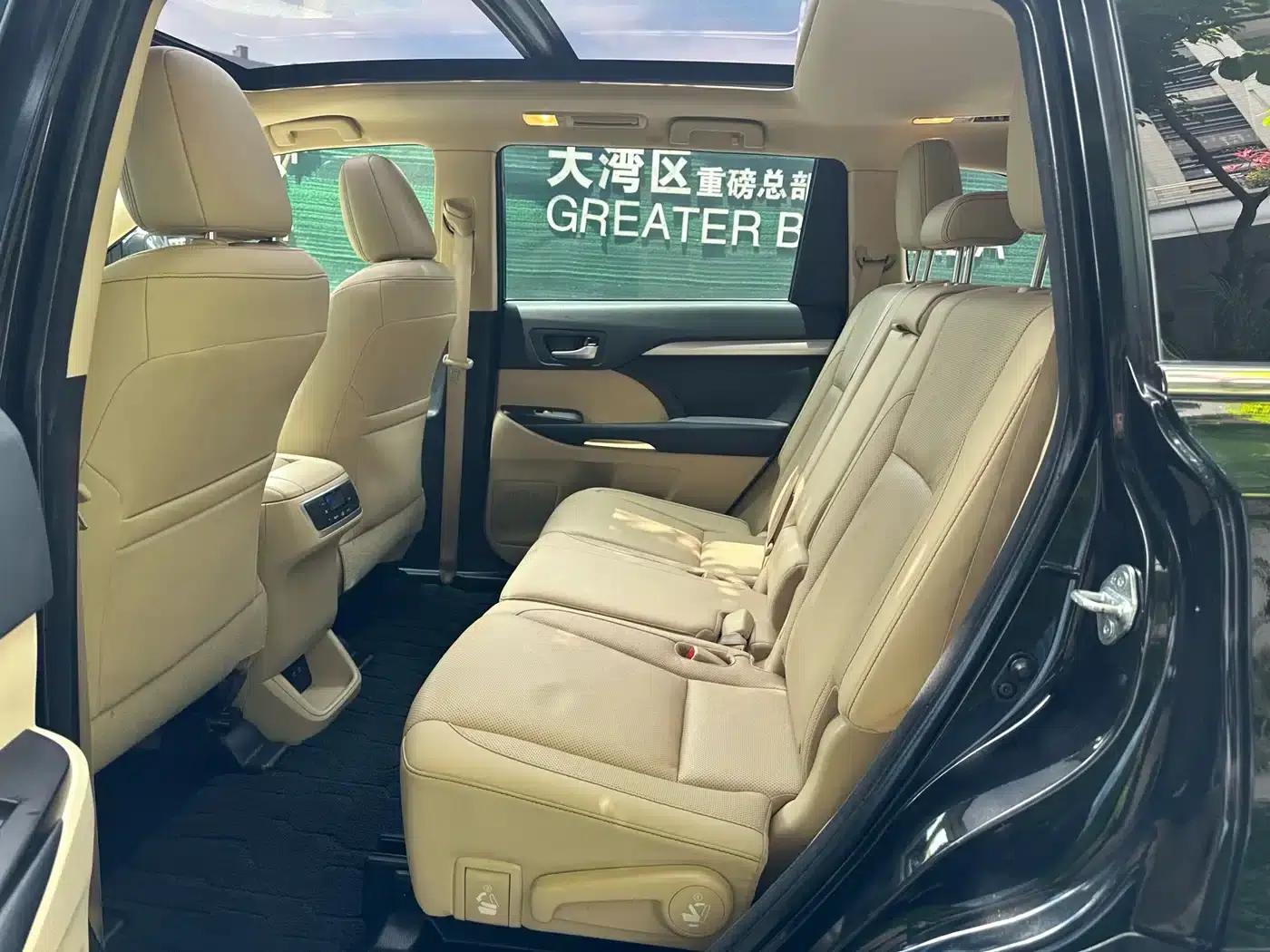 2018 Toyota Highlander 2.0T 4WD Premium Edition 7-seater (China VI Emission Standard) — миниатюра 10
