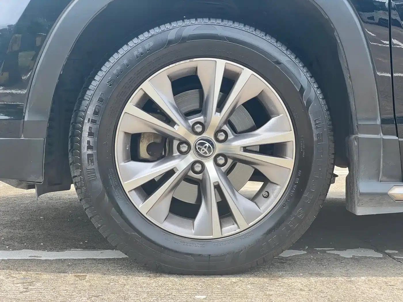 2015 Highlander 3.5L AWD Elite Edition 7-Seater — миниатюра 9