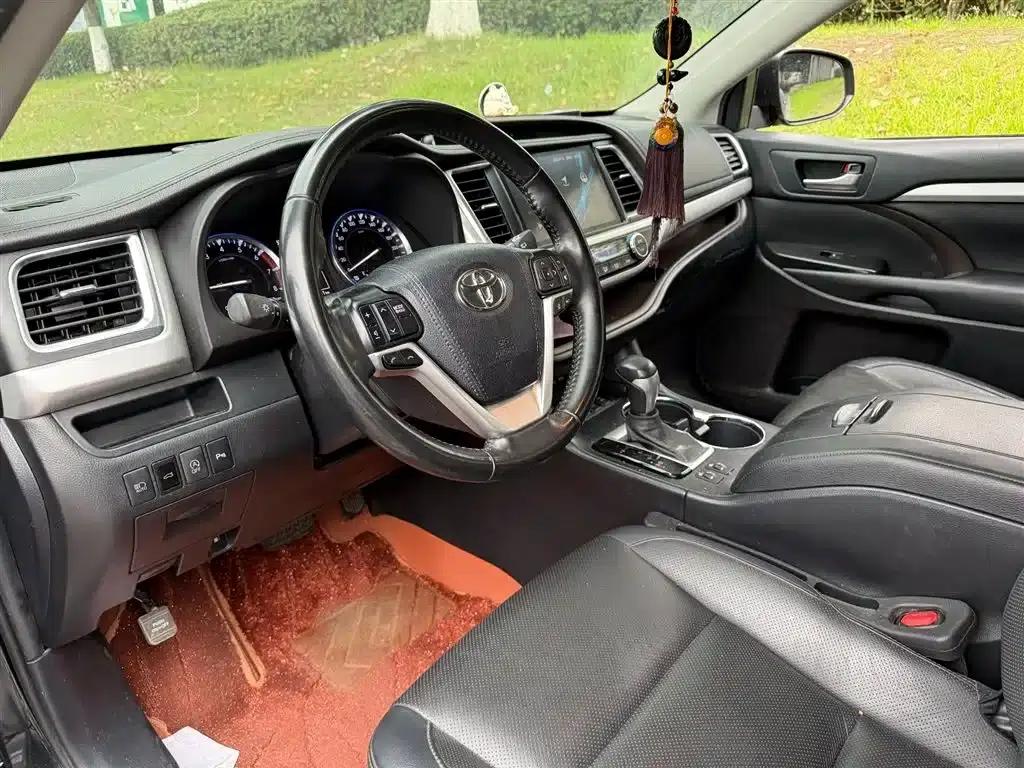 2021 Toyota Highlander 2.0T AWD Luxury 7-seater — миниатюра 7