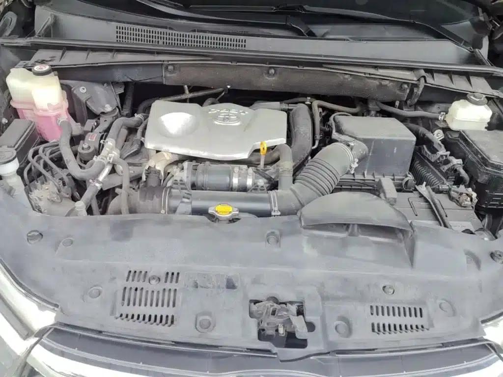 2015 Highlander 2.0T AWD Luxury 7-seater — миниатюра 20