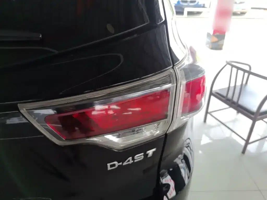 2015 Highlander 2.0T AWD Luxury 7-seater — миниатюра 8