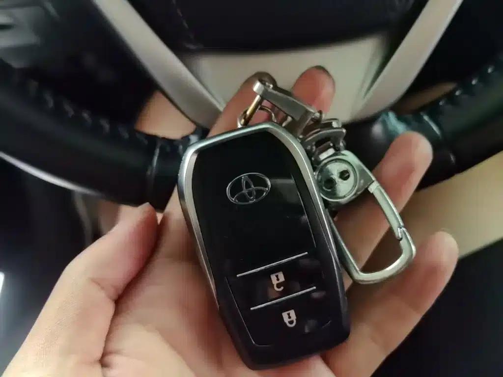 2015 Highlander 2.0T AWD Luxury 7-seater — миниатюра 9