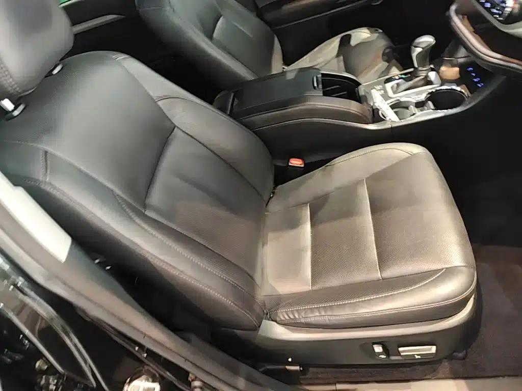 2018 Toyota Highlander 2.0T AWD Luxury 7-seater (China VI Emission Standard) — миниатюра 25