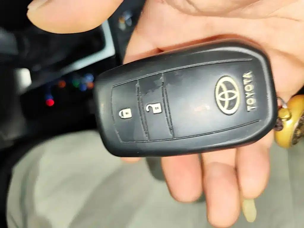 2018 Toyota Highlander 2.0T AWD Luxury 7-seater (China VI Emission Standard) — миниатюра 9