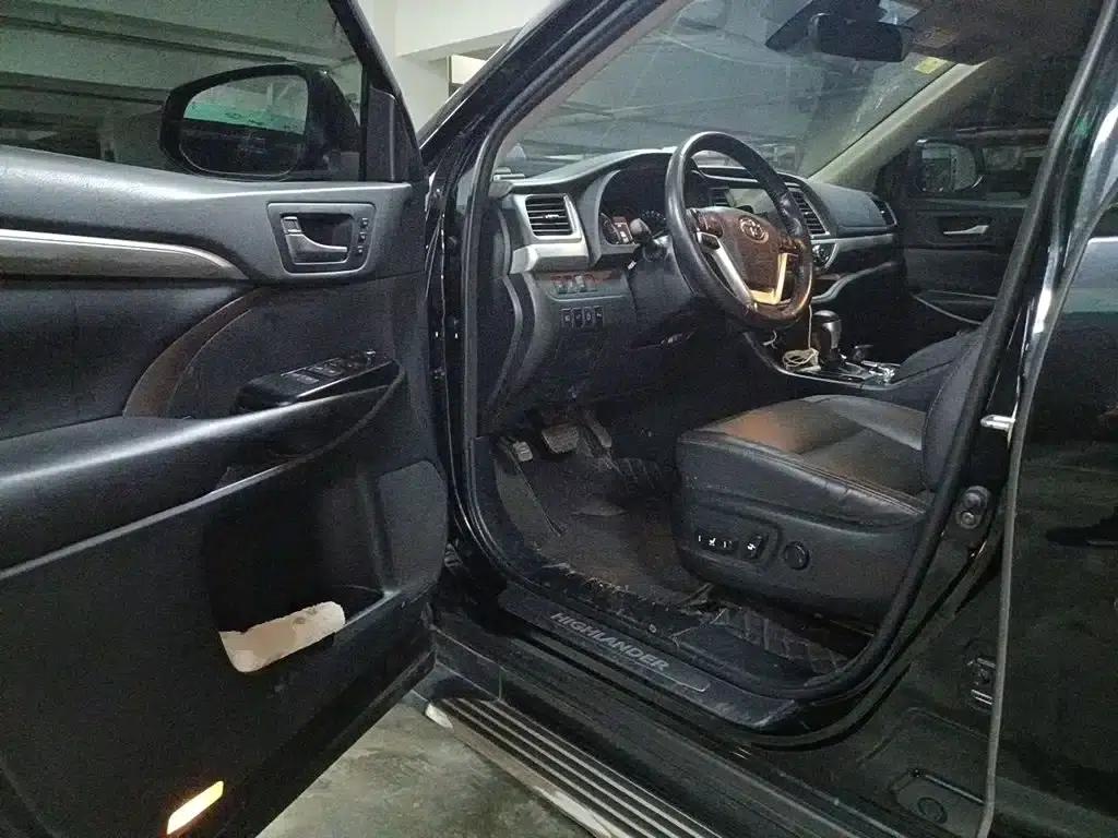2018 Toyota Highlander 2.0T 4WD Premium Edition 7-seater (National V Emission Standard) — миниатюра 13
