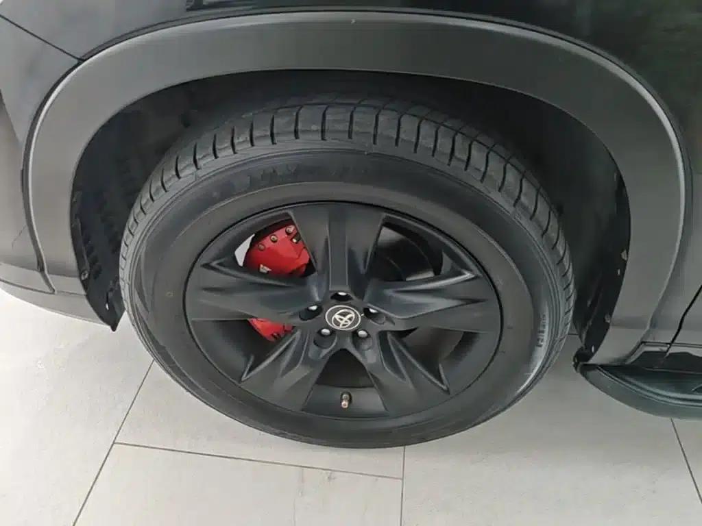 2018 Toyota Highlander 2.0T AWD Knight Edition 7-seater (China VI Emission Standard) — миниатюра 23