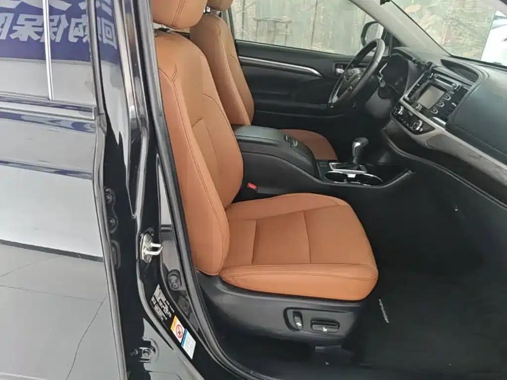 2018 Toyota Highlander 2.0T AWD Knight Edition 7-seater (China VI Emission Standard) — миниатюра 25