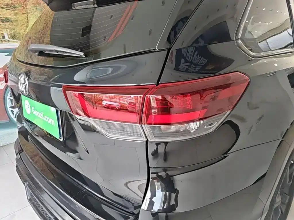 2018 Toyota Highlander 2.0T AWD Knight Edition 7-seater (China VI Emission Standard) — миниатюра 8