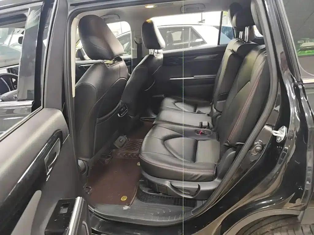 2023 Toyota Highlander 2.5L Intelligent Hybrid Dual-Motor AWD Elite Edition (7-seater) — миниатюра 17