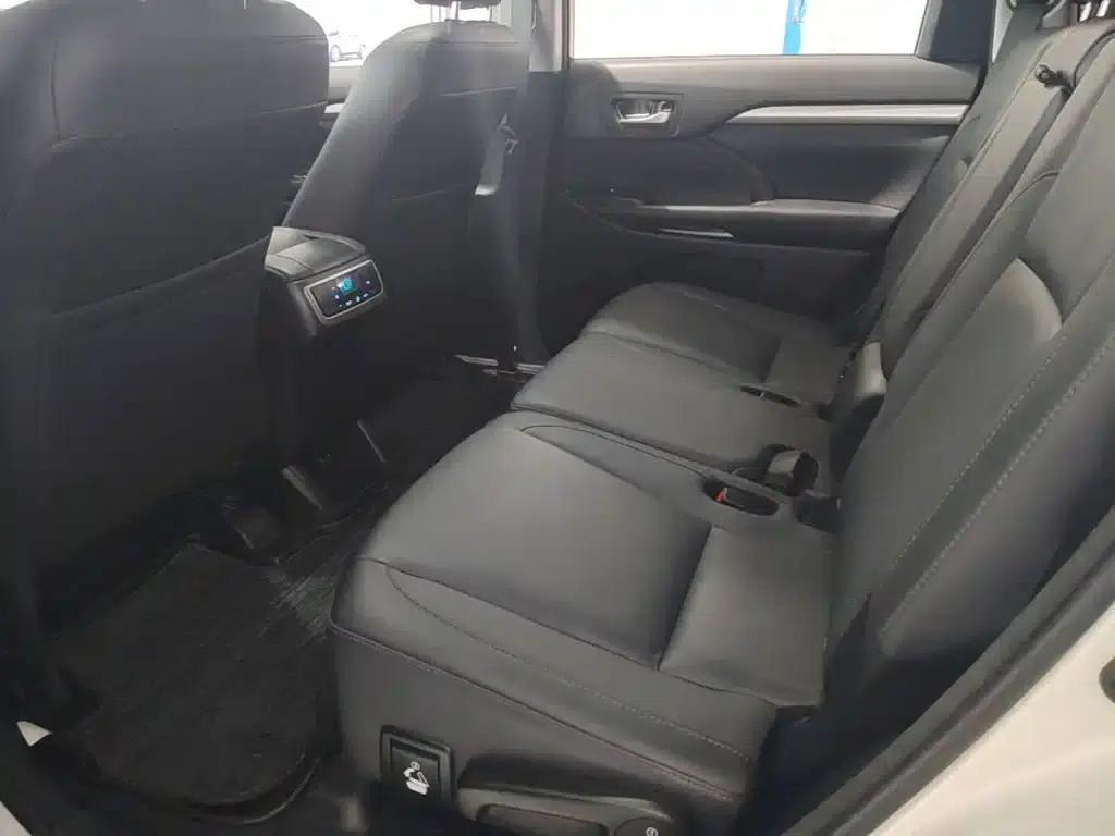 2018 Toyota Highlander 2.0T 4WD Luxury 7-seater (National V Emission Standard) — миниатюра 17
