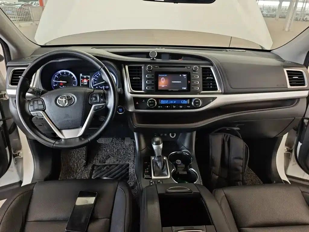 2018 Toyota Highlander 2.0T 2WD Luxury 7-seater (National V Emission Standard) — миниатюра 10