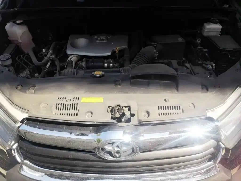 2015 Highlander 2.0T AWD Luxury 7-seater — миниатюра 11