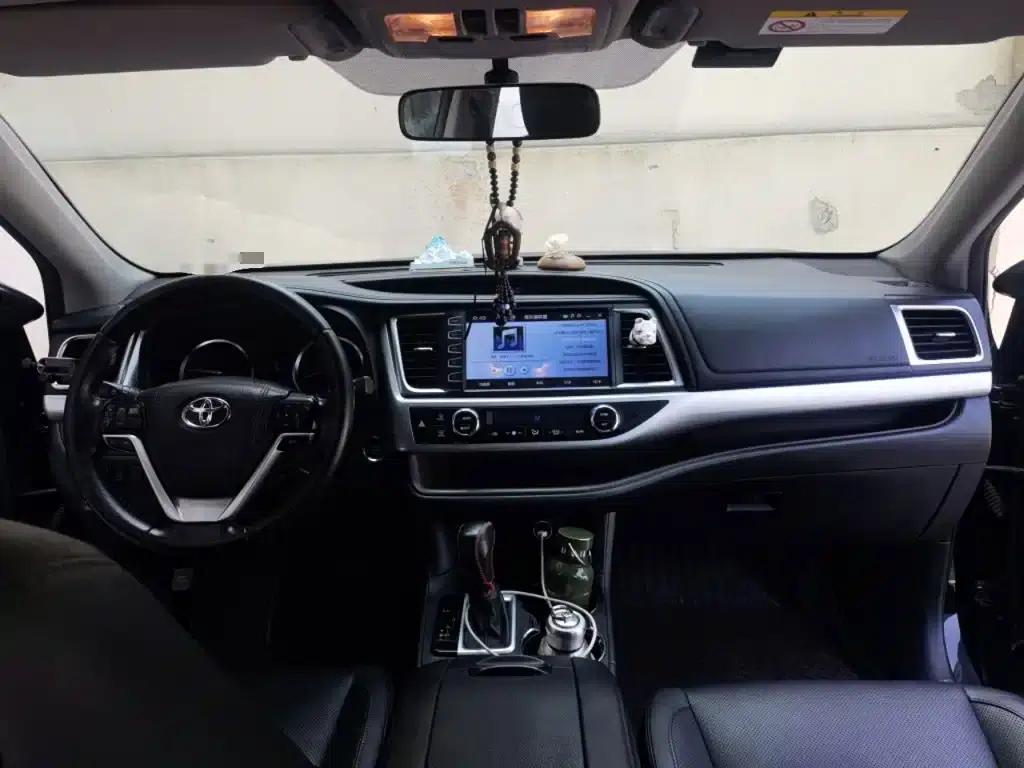 2015 Highlander 2.0T AWD Luxury 7-seater — миниатюра 13