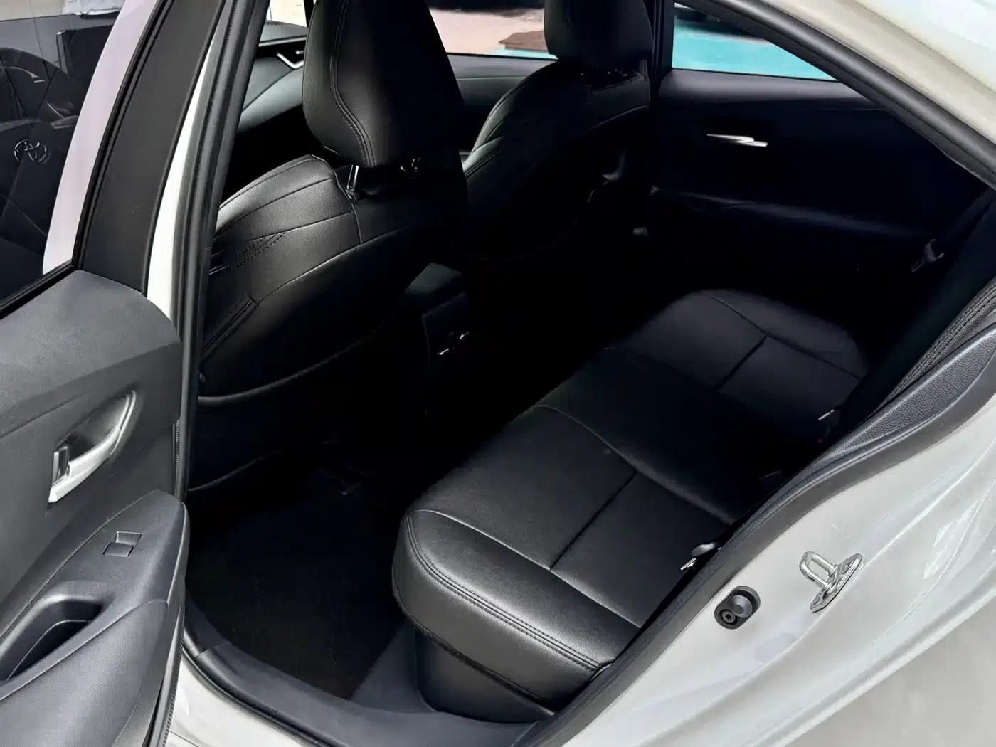 Levin 2021 Hybrid 1.8H E-CVT Luxury Edition — миниатюра 14