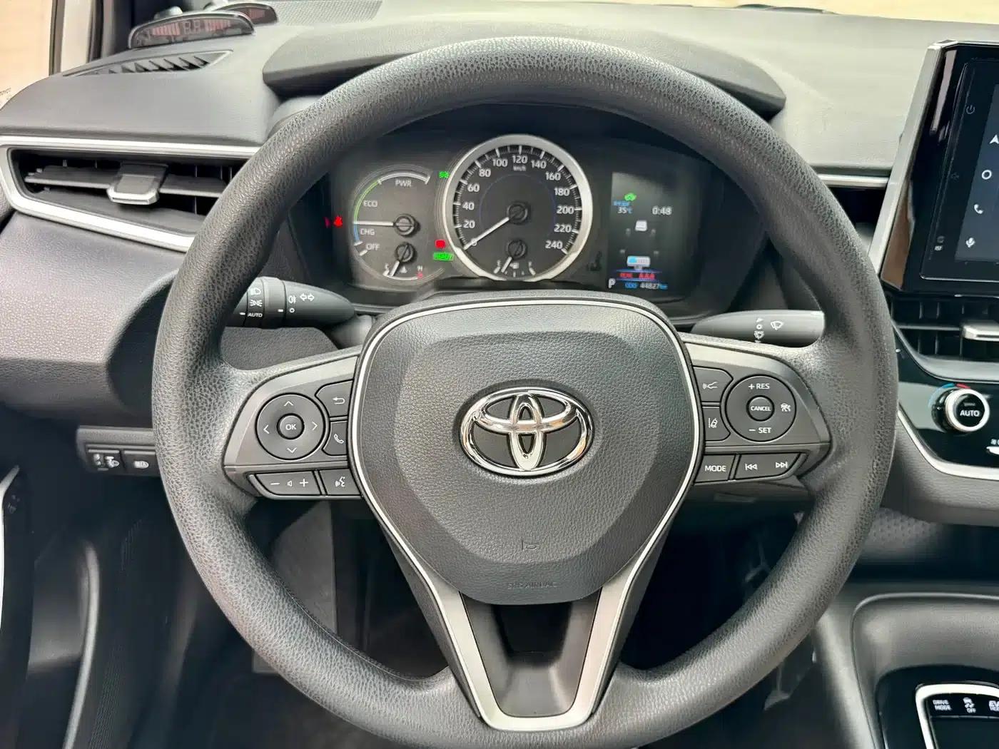 Levin 2021 Hybrid 1.8H E-CVT Luxury Edition — миниатюра 8