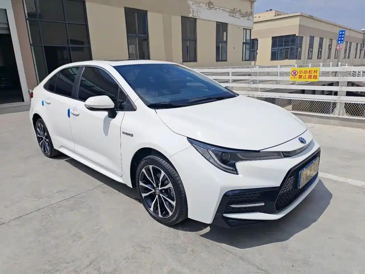 Levin 2022 Hybrid 1.8H E-CVT Sport Edition — миниатюра 3