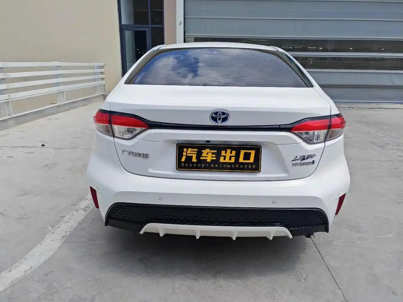 Levin 2022 Hybrid 1.8H E-CVT Sport Edition — миниатюра 8