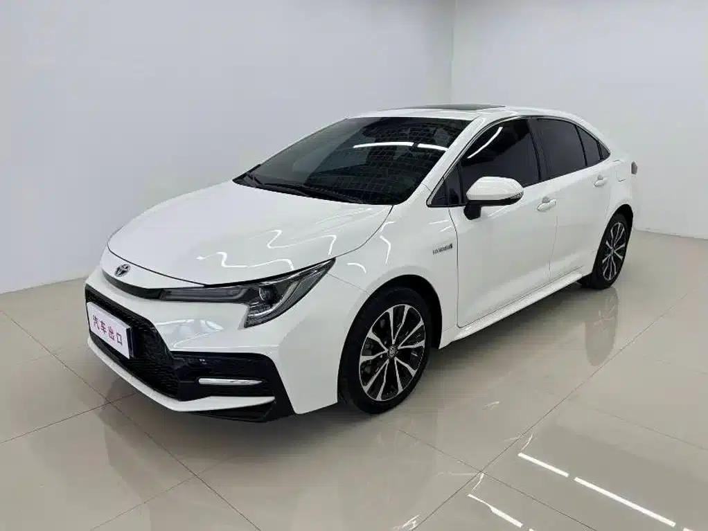 Levin 2022 Hybrid 1.8H E-CVT Sport Edition — миниатюра 1