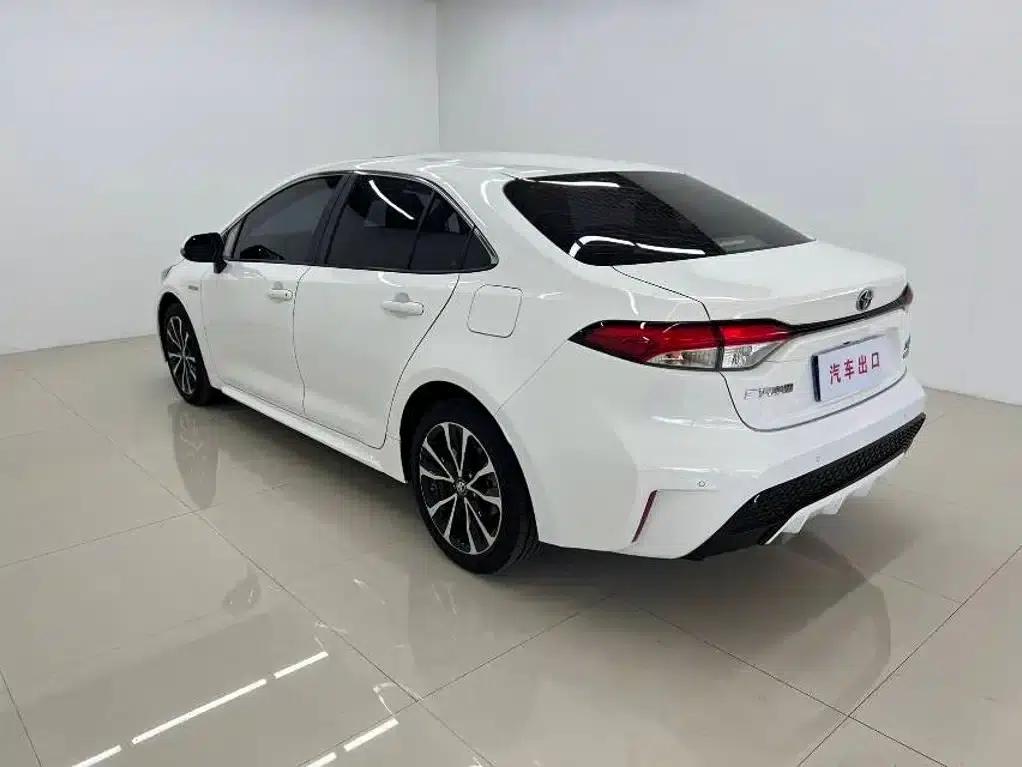 Levin 2022 Hybrid 1.8H E-CVT Sport Edition — миниатюра 6